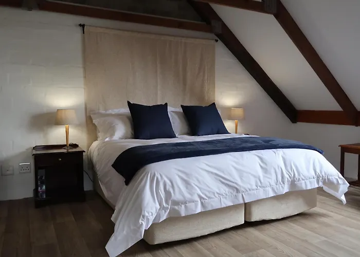 Pet Friendly hotel: Hemel En Aarde Village Accommodation